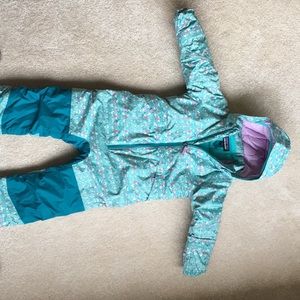 Patagonia 5T snowsuit.